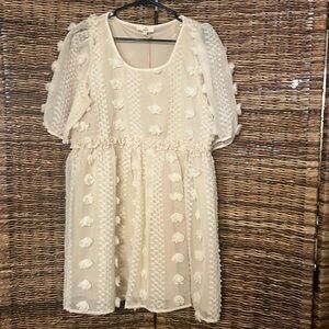 Entro Cream Puff Sleeve Dress
